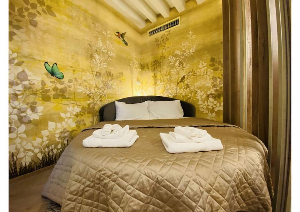 Sweet Time Venice, Luxury San Marco Frezzaria Apt! Luaran gambar