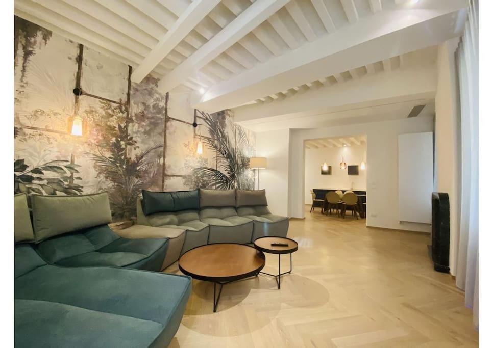 Sweet Time Venice, Luxury San Marco Frezzaria Apt! Luaran gambar
