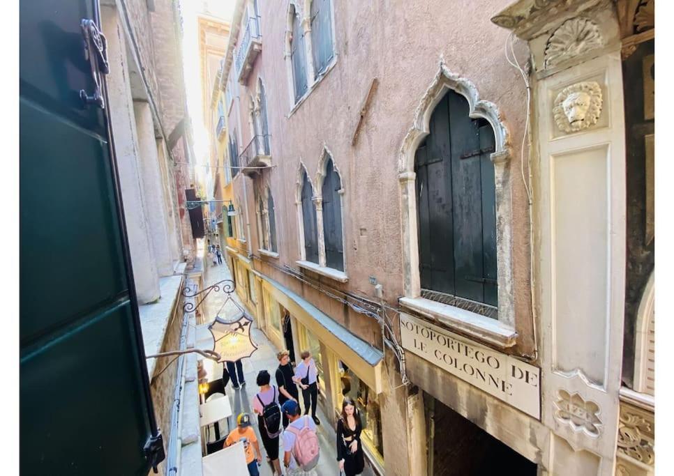 Sweet Time Venice, Luxury San Marco Frezzaria Apt! Luaran gambar