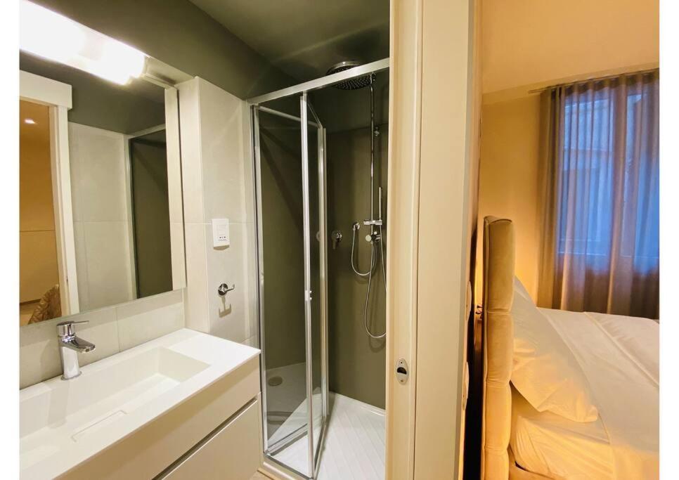 Sweet Time Venice, Luxury San Marco Frezzaria Apt! Luaran gambar