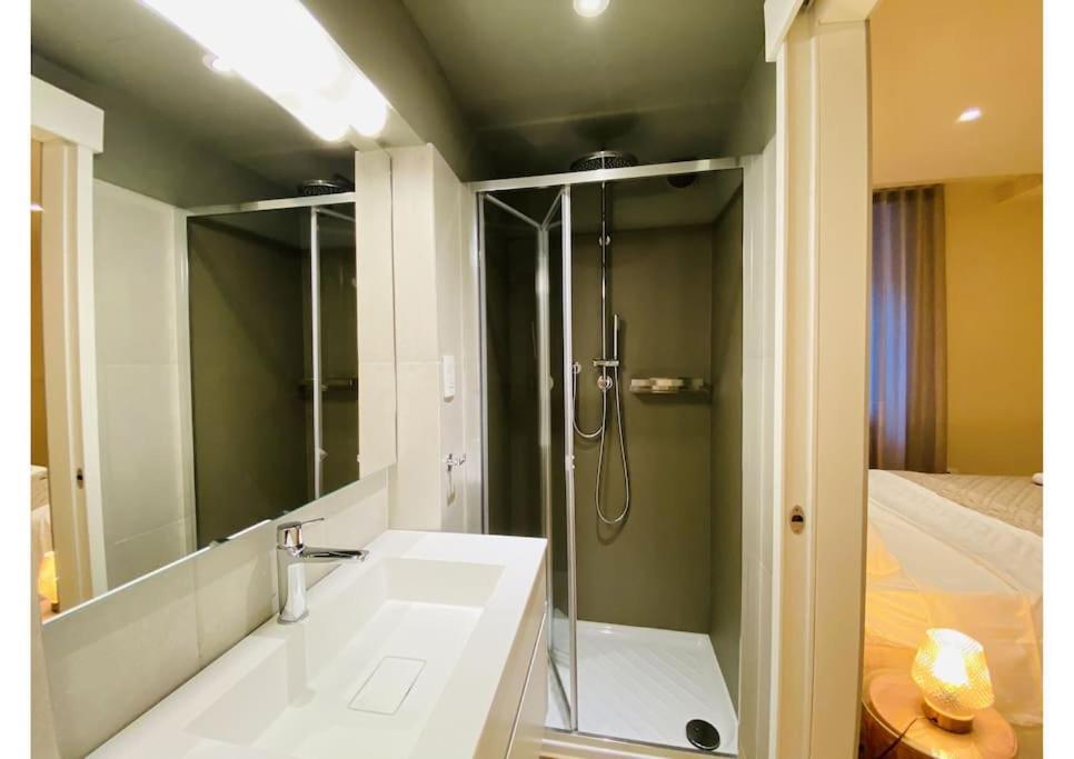 Sweet Time Venice, Luxury San Marco Frezzaria Apt! Luaran gambar
